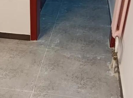 白碱滩瓷砖空鼓维修公司分享下白碱滩地砖空鼓了怎么办